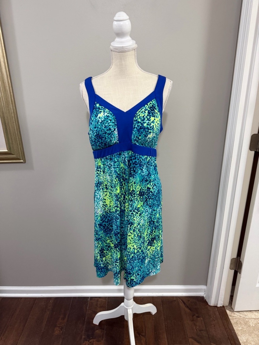 Tek Gear Blue and Lime Athletic Tank V-Neck Jersey Dress. Size L